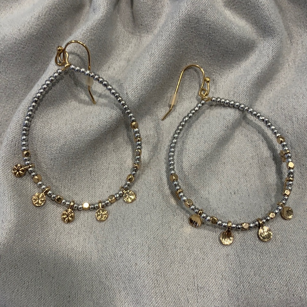 Excellent condition, gold/ silver drop earrings